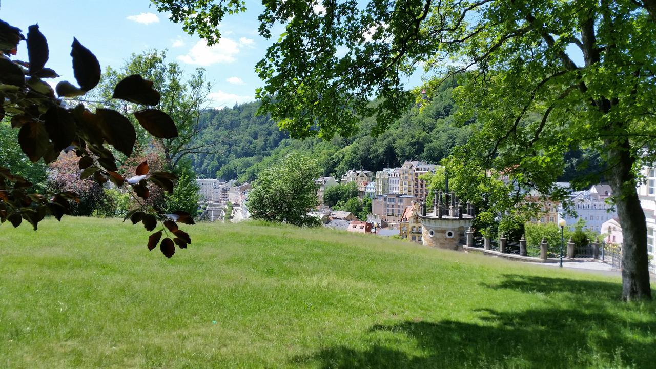 Penzion Valkoun-Lilienfeld Karlovy Vary Luaran gambar